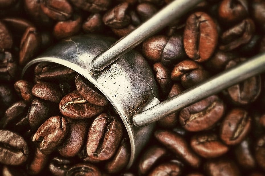 coffee, coffee beans, scoop-66850.jpg